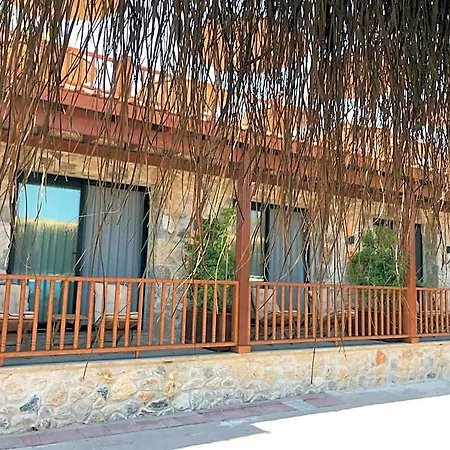 Aksoy Tas Ev * Turgutreis